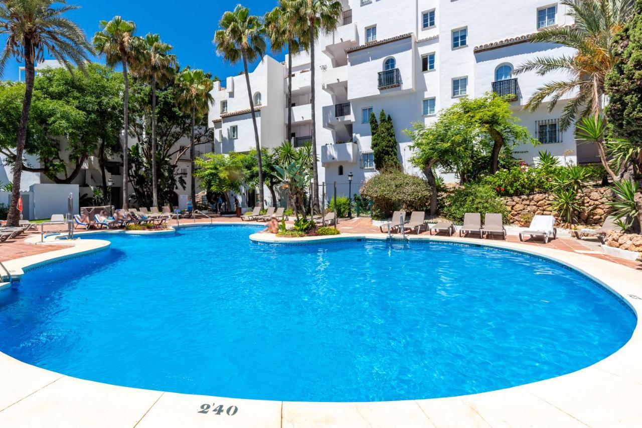 Apartment Pueblo Quinta เบนัลมาเดนา ภายนอก รูปภาพ